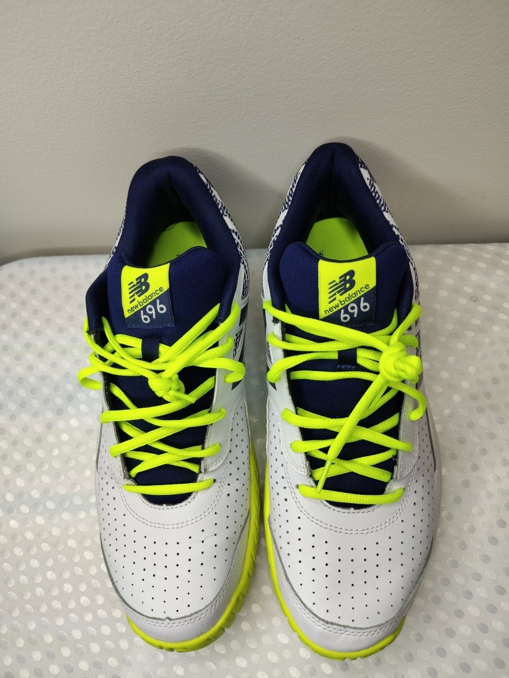 New Balance 696 Tennis Shoes Men’s Size 12 White Blue Yellow/lime Soles MCH696H3
